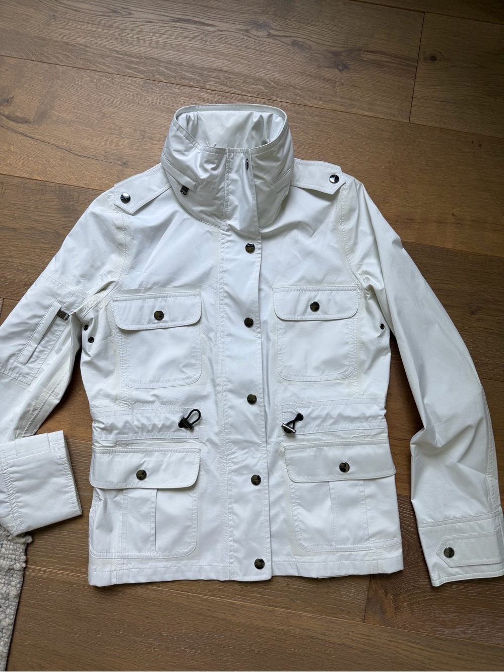 Burberry White Utility Jacket for Women - Lightweight Field Coat size small